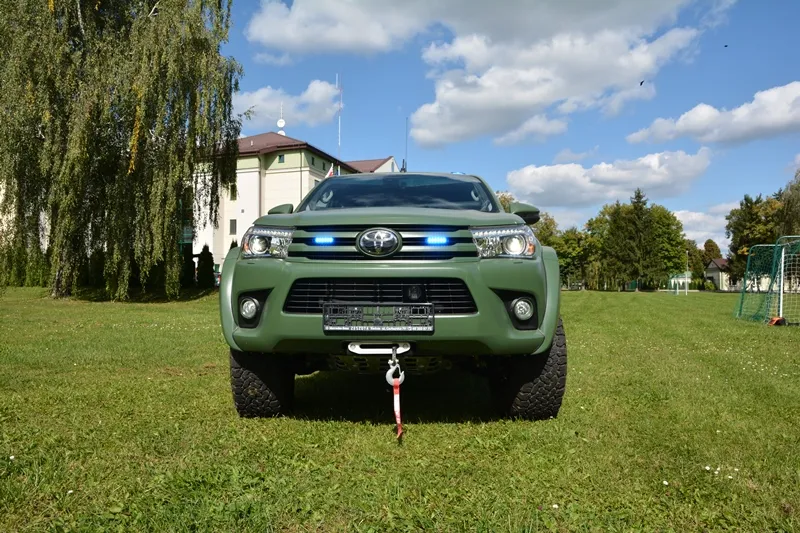 toyota-hilux-37247140.jpg
