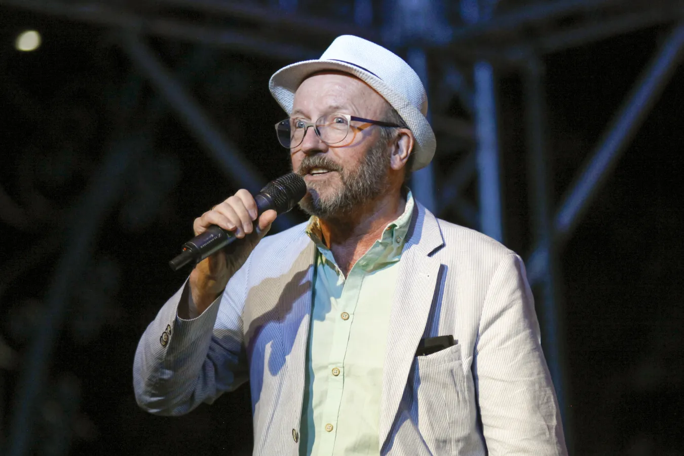 Barciś: Już dawno pożegnałem się z kościołem