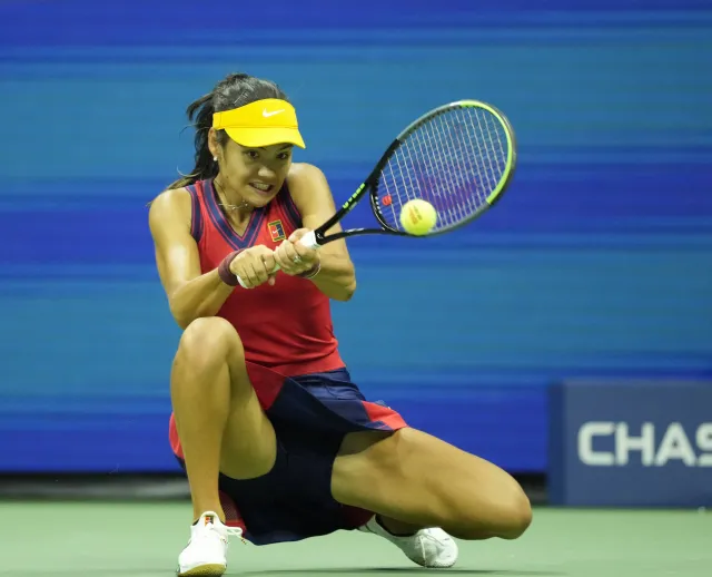 Emma Raducanu otrzymała gratulacje od królowej i premiera