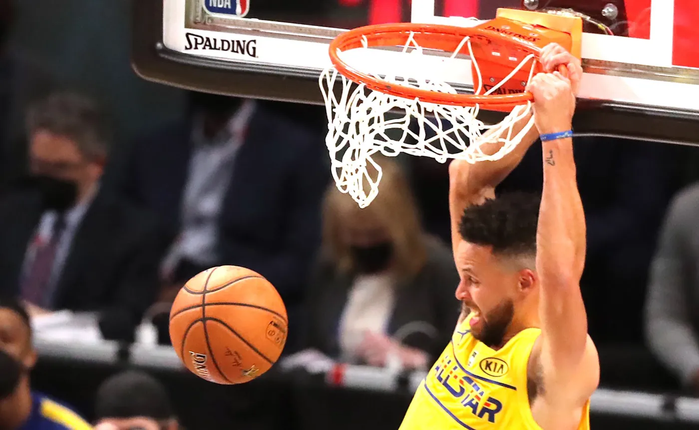 Liga NBA. Curry zdobył 50 punktów. Warriors wygrali 9. mecz