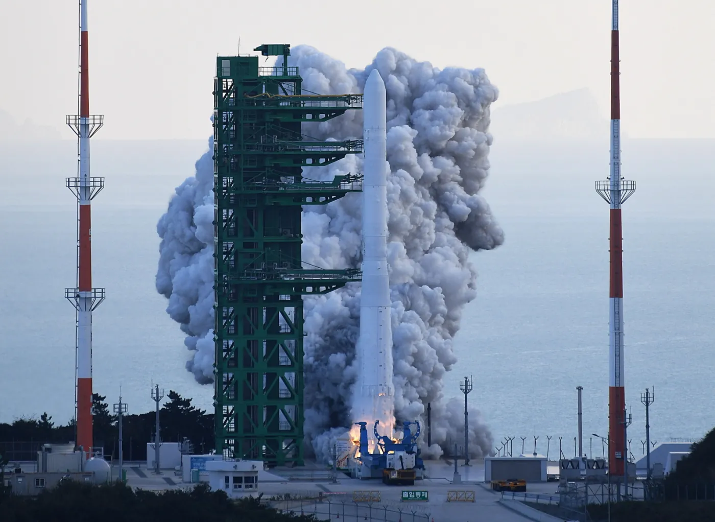 Korei Płd. nie udało się umieścić atrapy satelity na orbicie
