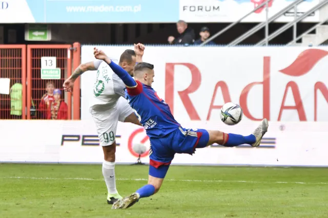 Niespodzianka w Gliwicach. Warta przełamała fatalną passę [WIDEO]