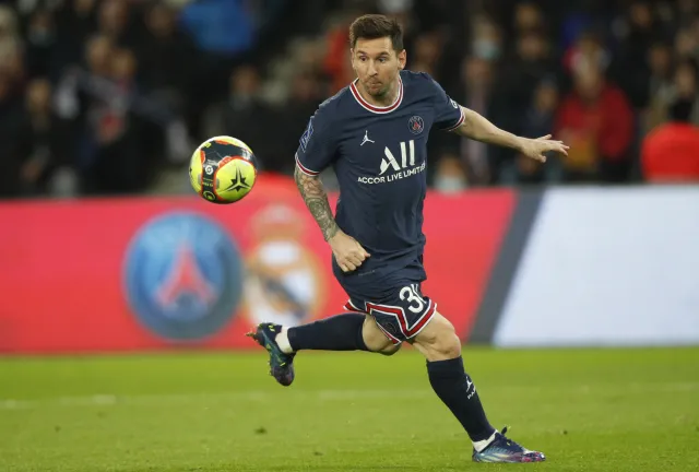 Messi zmieniony w przerwie. Argentyńczyk nadal bez gola i asysty w Ligue 1 [WIDEO]