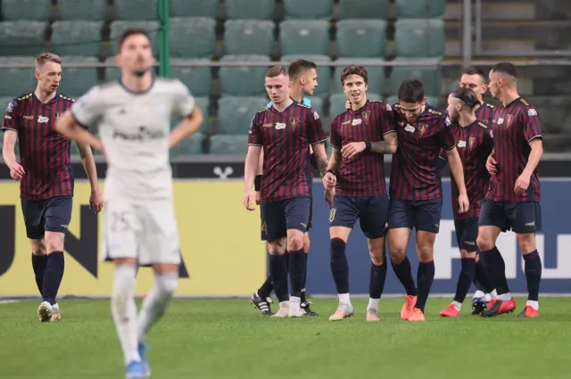 Zmiana trenera nie pomogła. Legia Warszawa w strefie spadkowej [WIDEO]