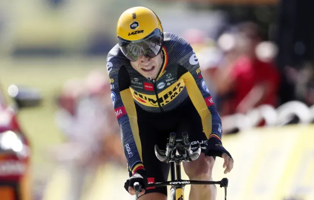 Tour de France: 20. etap dla Van Aerta, Pogacar bliski triumfu w wyścigu