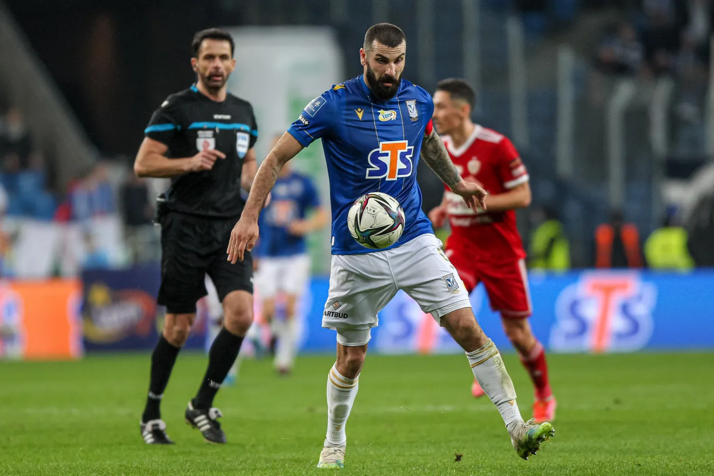 Dzieje się w Ekstraklasie. Derby Poznania, szlagier w Szczecinie, Legia na dnie?