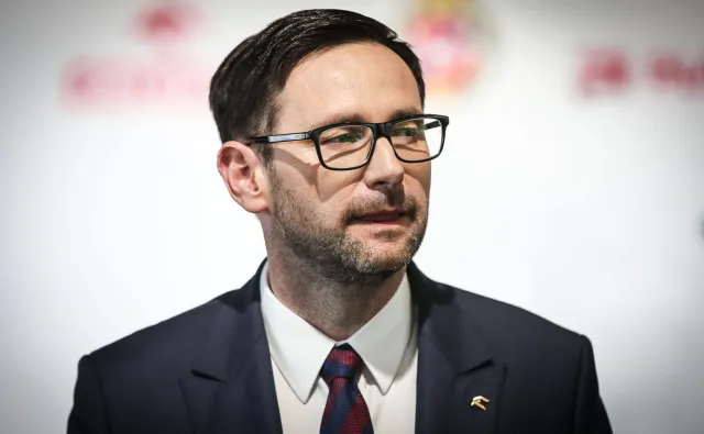 Jarosław Kaczyński dementuje pogłoski o dymisji prezesa PKN Orlen Daniela Obajtka