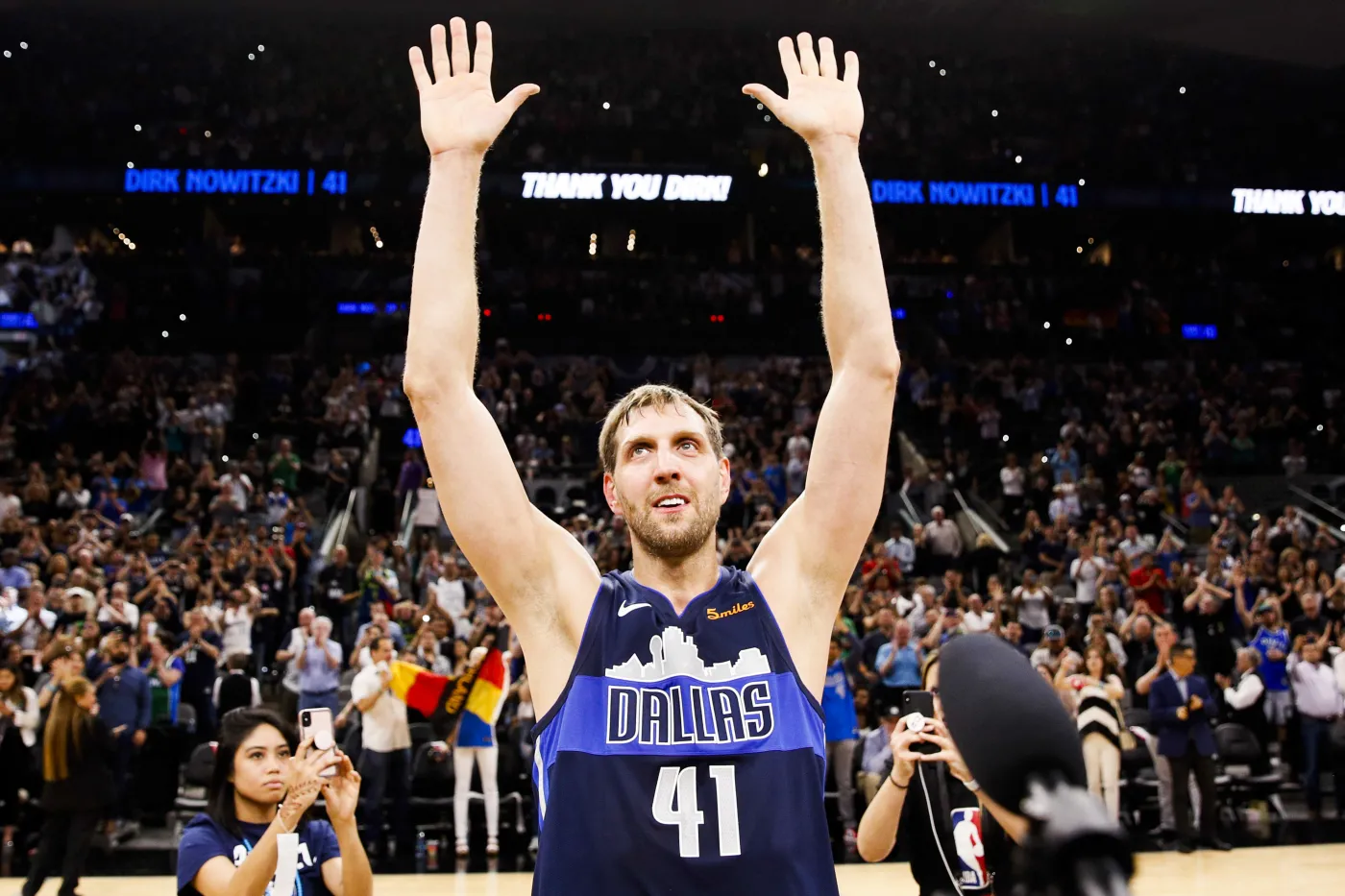 Dallas Mavericks zastrzegą numer Dirka Nowitzkiego