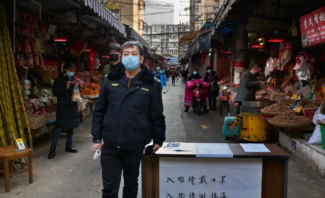 Dwa lata od wybuchu pandemii Covid-19 wciąż nie wiadomo, skąd wziął się koronawirus