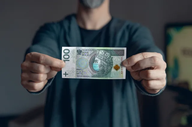 Przedsiębiorcy "jadą na gapę"? Pieniądze rządu trafiają tam, gdzie nie potrzeba