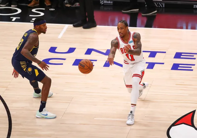 Liga NBA. DeMar DeRozan trafił równo z końcową syreną