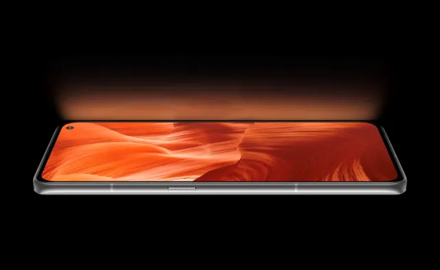 Nowy flagowiec realme. Jedyny taki aparat do panoram na rynku