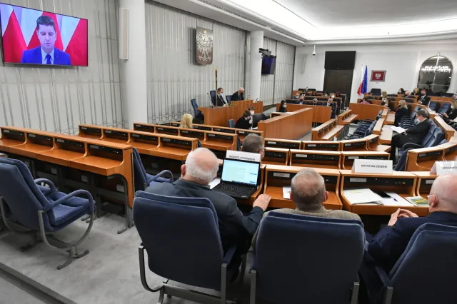 W Senacie eksperci nie zostawili suchej nitki na "lex Czarnek"