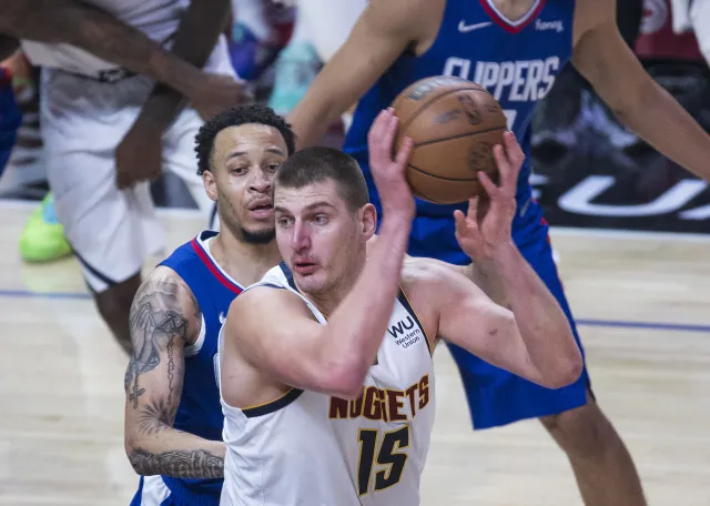 Liga NBA. Jokic, Murray, Ball i Sabonis z triple-double