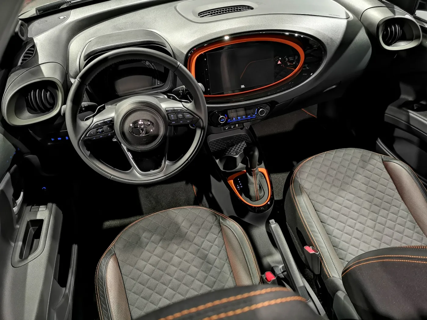 toyota-aygo-x-37324287.jpg