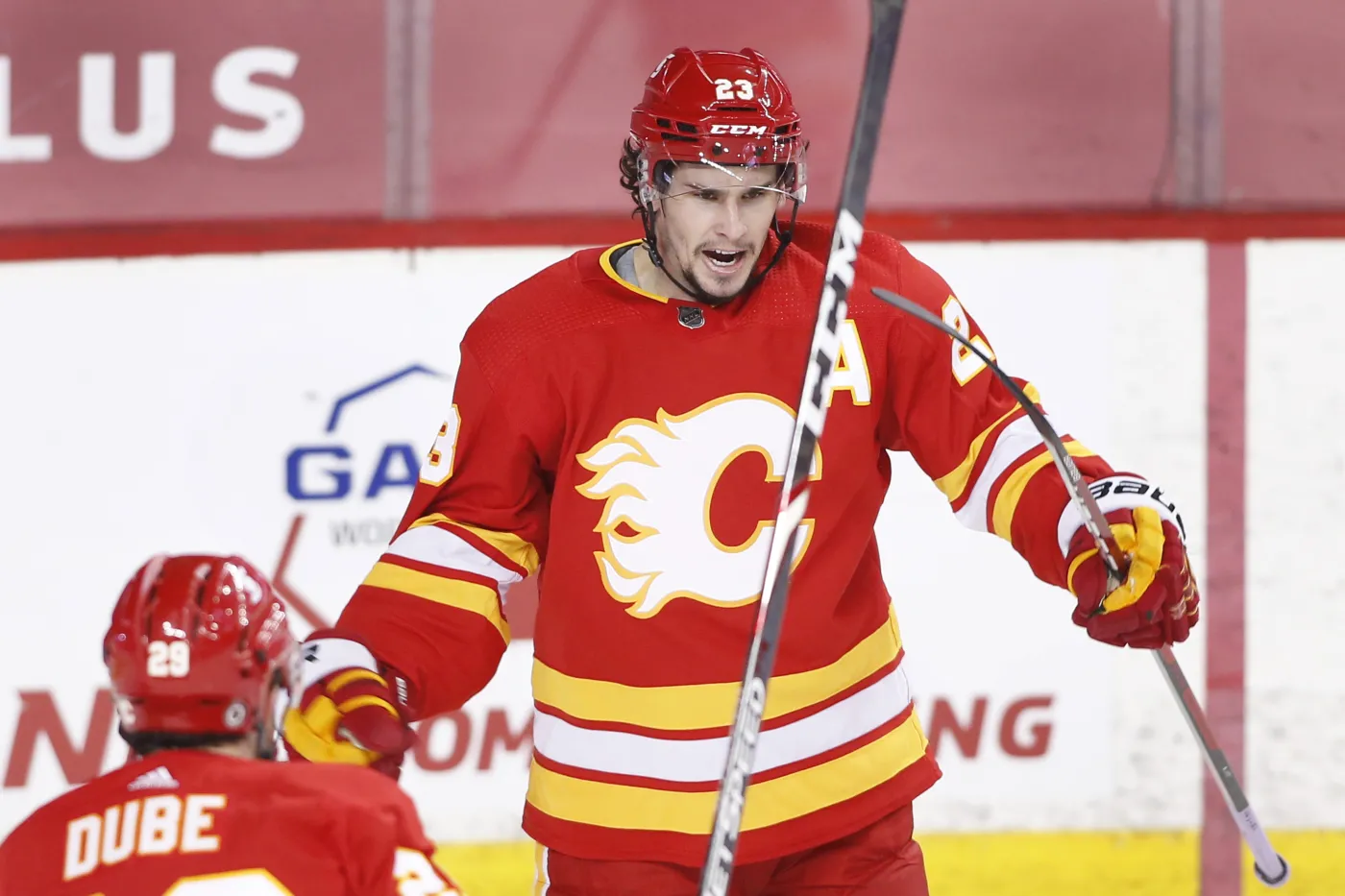Liga NHL. Calgary Flames wygrali dziesiąty mecz z rzędu