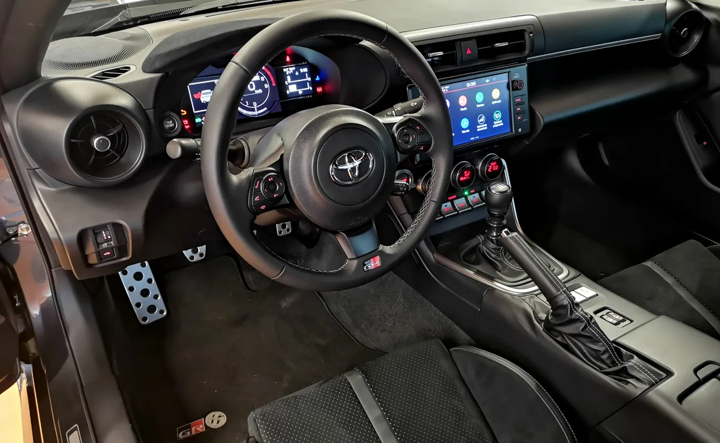 toyota-gr86-37348528.jpg