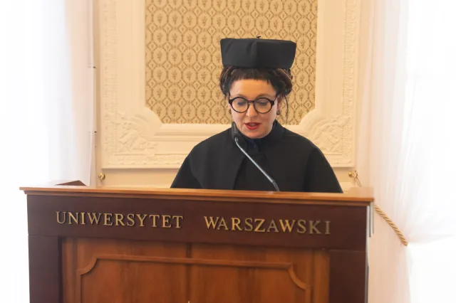 Olga Tokarczuk doktor honoris causa UW. Mówiła o Ukrainie i "moskiewskim reżimie"