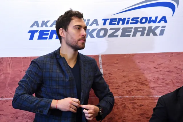 Jerzy Janowicz zawodnikiem klubu tenisowego z... Kozerek