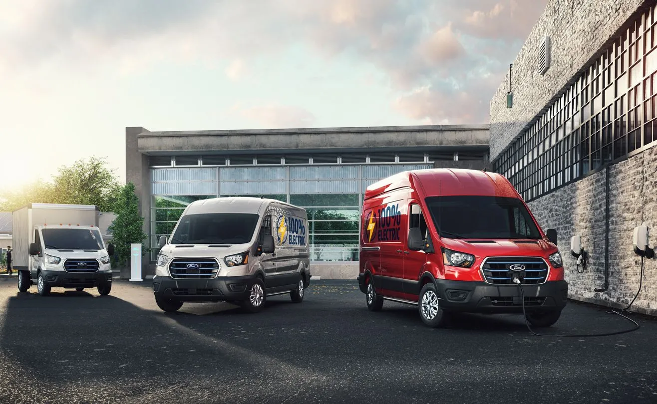 ford-etransit-37410800.jpg