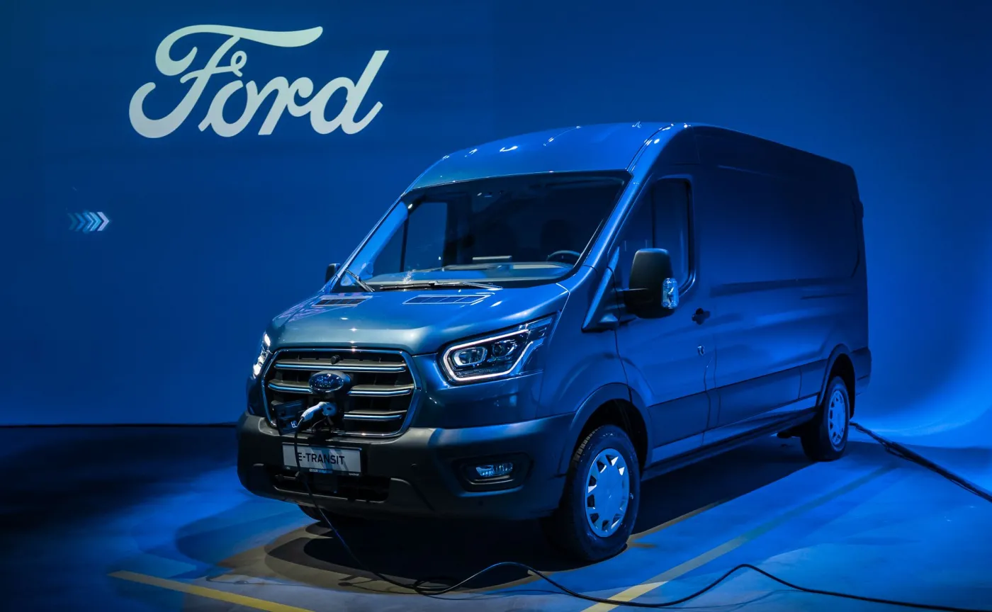 ford-etransit-37411077.jpg