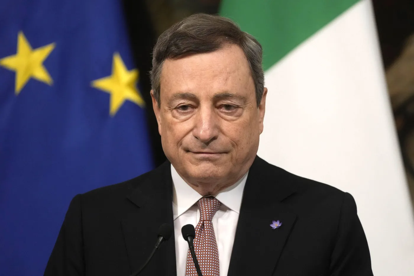 Premier Draghi: Próbowałem powstrzymać Putina