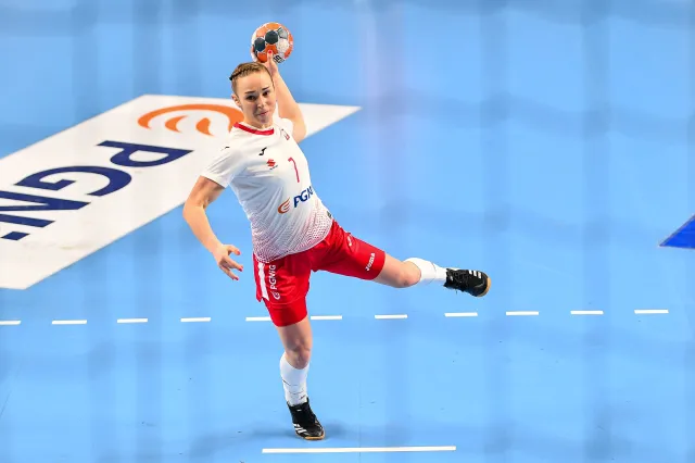 9 bramek Łabudy. Polki rozbiły Litwę w el. ME piłkarek ręcznych