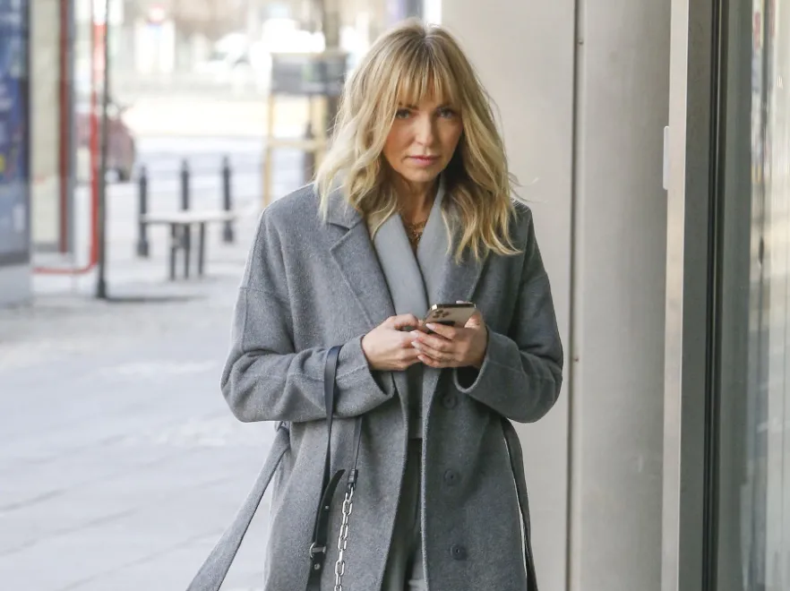 "Jezusie, kto to?!". Internauci nie poznają Anny Wyszkoni na nowych zdjęciach. FOTO