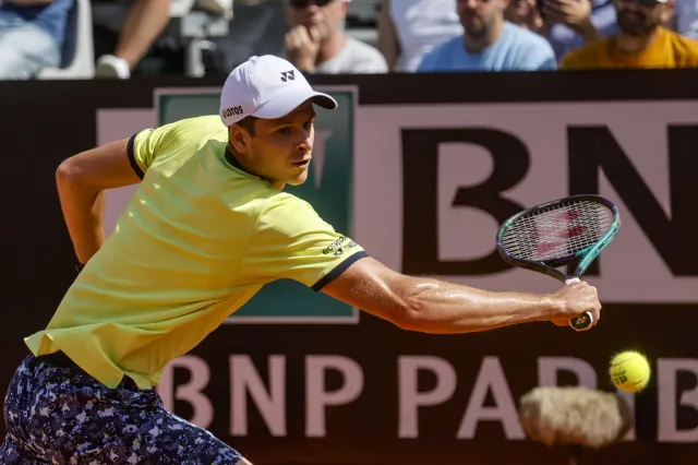 Przykra niespodzianka w Rzymie. Hurkacz odpadł w pierwszej rundzie