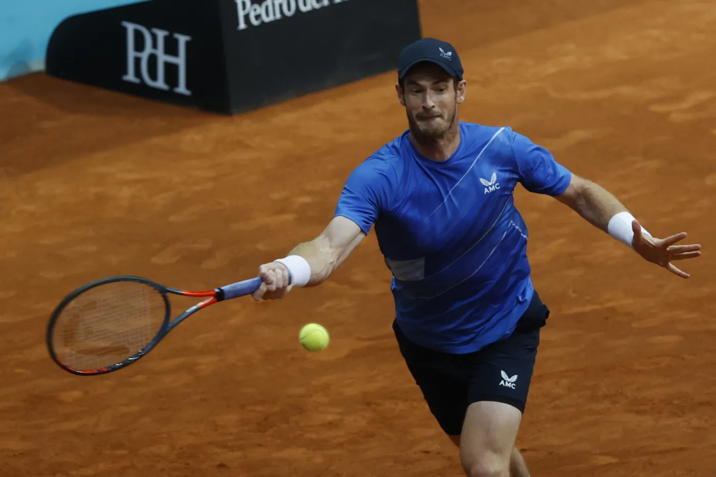 Djokovic w ćwierćfinale w Madrycie. Murray wycofał się przed meczem