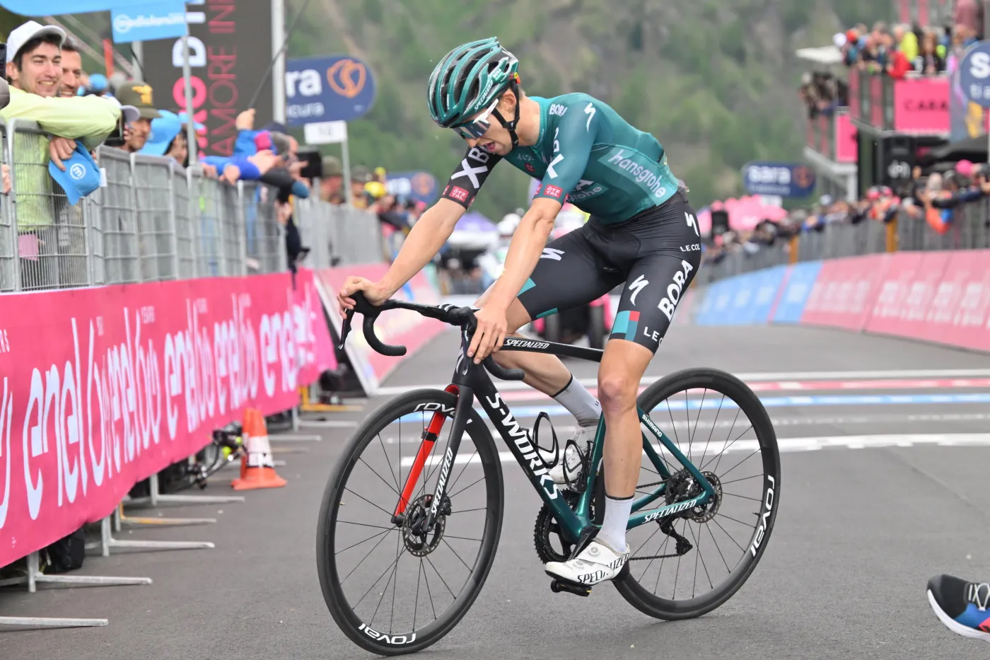 Hindley nowym liderem Grio d'Italia. Covi wygrał "królewski" etap