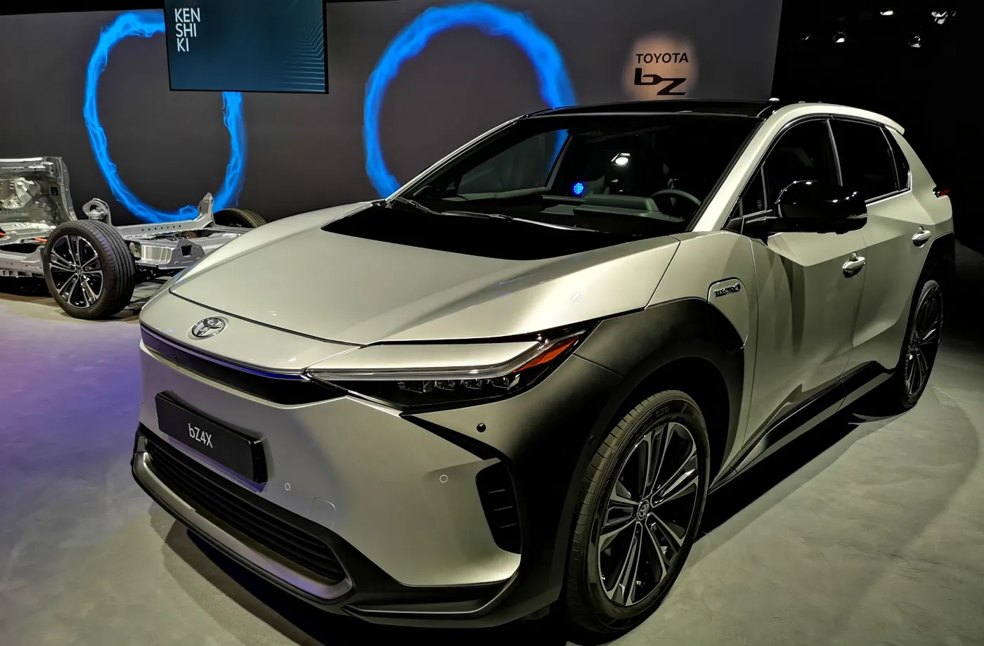 toyota-bz4x-37377114.jpg