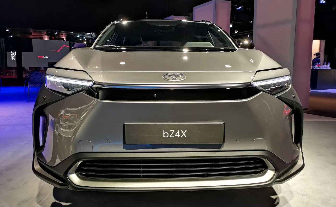 toyota-bz4x-37377130.jpg