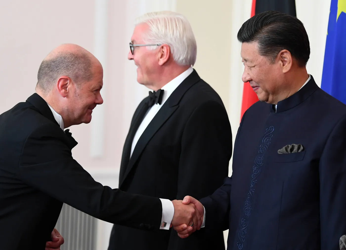 Niemcy powiązane z Chinami jak żaden kraj UE. "Spiegel" ostrzega: To pułapka