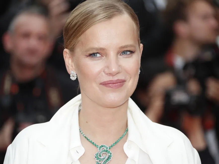 Perfekcyjnie stylowa Joanna Kulig na czerwonych dywanach festiwalu w Cannes. FOTO