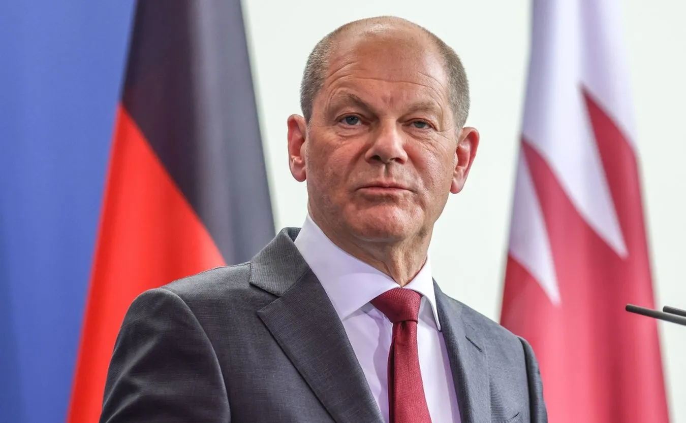 Scholz wzywa Schroedera do rezygnacji ze stanowisk w Gazpromie i NS