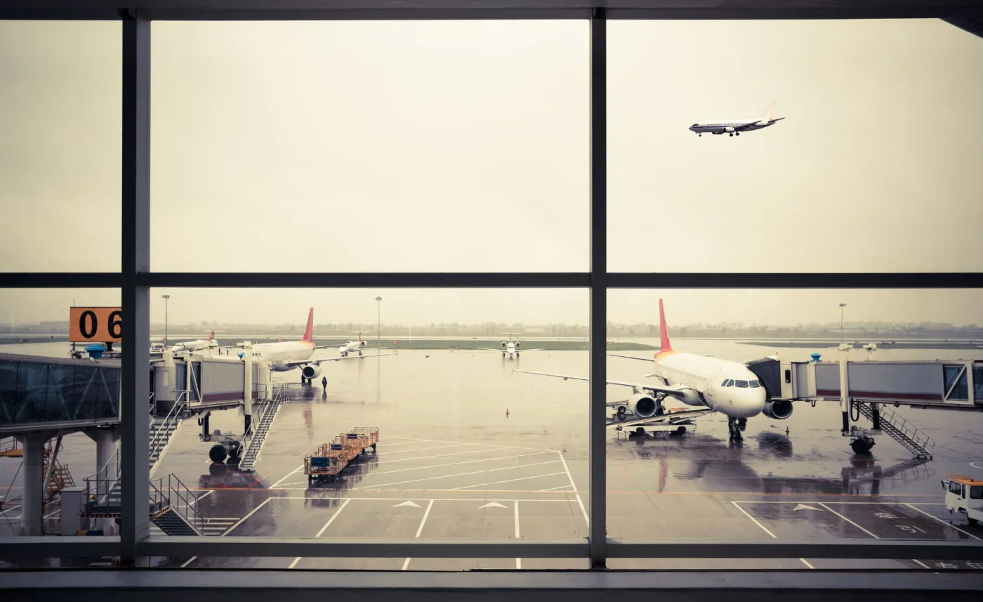 Port Lotniczy Olsztyn-Mazury zaczął sezon z rozmachem. Zainteresowanie lotami większe niż przed pandemią