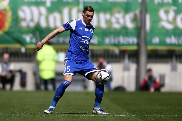 Wychowanek Legii Warszawa pierwszym transferem Widzewa Łódź