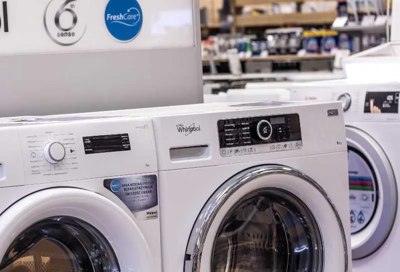 Telewizory, pralki i lodówki nawet za złotówkę? Pracownicy sklepu wymyślili oszukańczy "system"