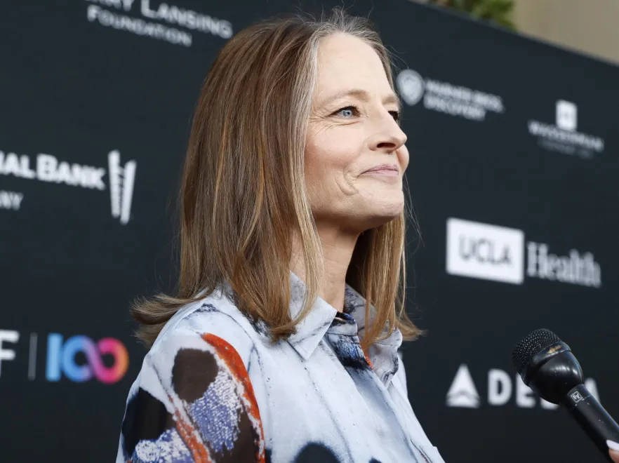 TAK naprawdę wygląda 60-latka: Naturalnie piękna Jodie Foster. FOTO