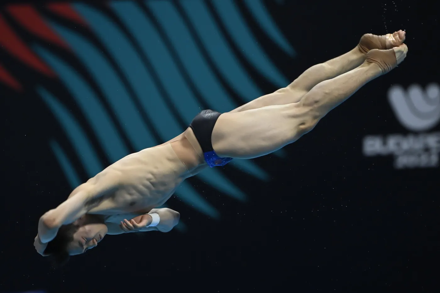 Wang mistrzem świata w skokach z trampoliny 3-metrowej