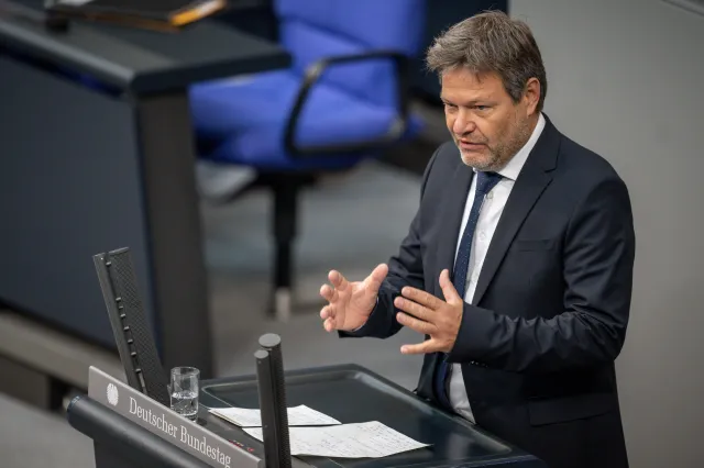 Gaz płynie przez Nord Stream 1. Ale minister gospodarki Niemiec oskarża władze Rosji o szantaż