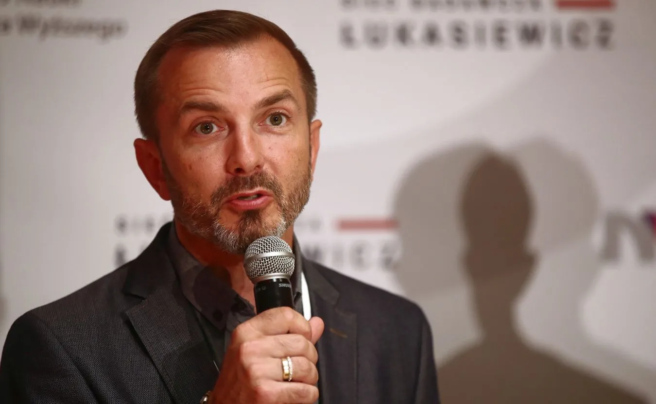 Rożek myślał, że to żart. Dziennikarz jako jedyny Polak będzie doradzał w Europejskiej Agencji Kosmicznej