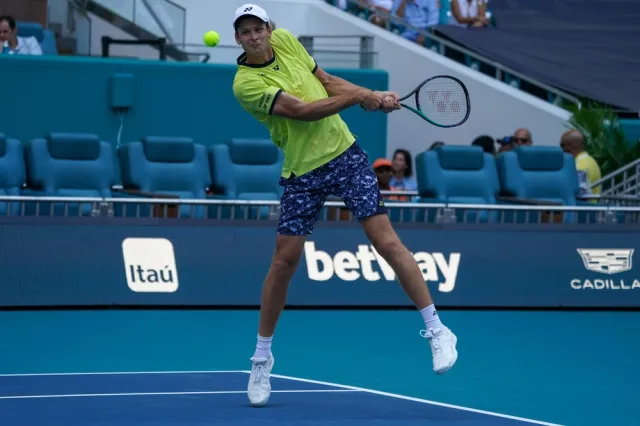 Hubert Hurkacz ma szansę na triumf w Stuttgarcie. Polak zagra w finale debla