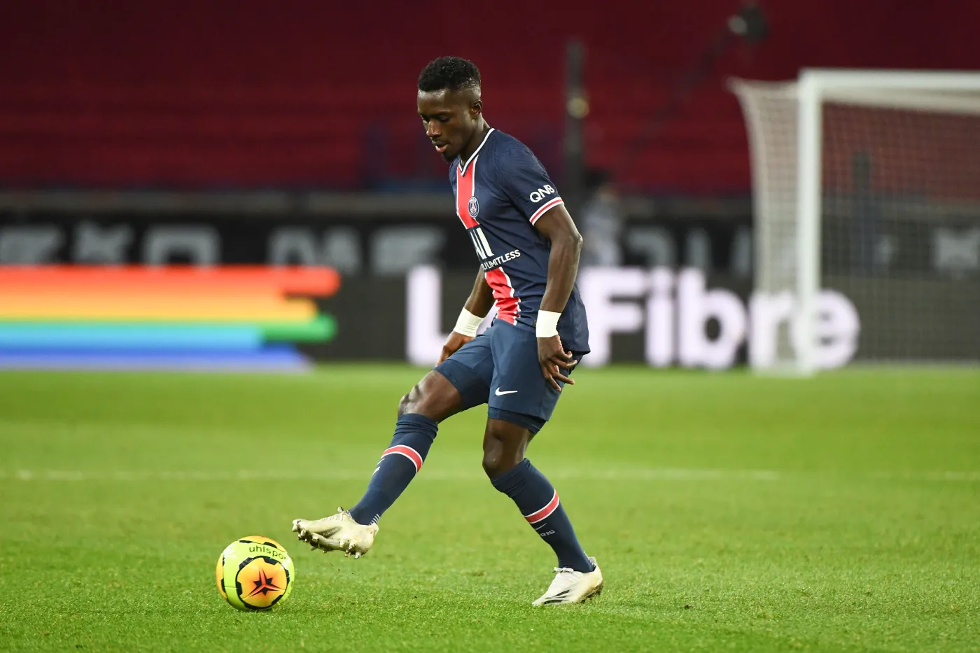 Wietrzenie szatni w Paryżu. Gueye, Diallo i Kurzawa odeszli z PSG