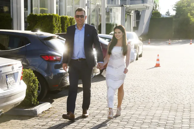 Orłoś przyznaje się do podatkowych zaległości. Jak się tłumaczy?