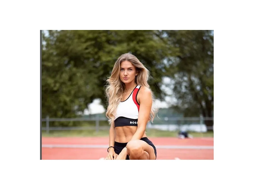 Potężne uwielbienie: Młodziutka Niemka najseksowniejszą sportsmenką świata. FOTO