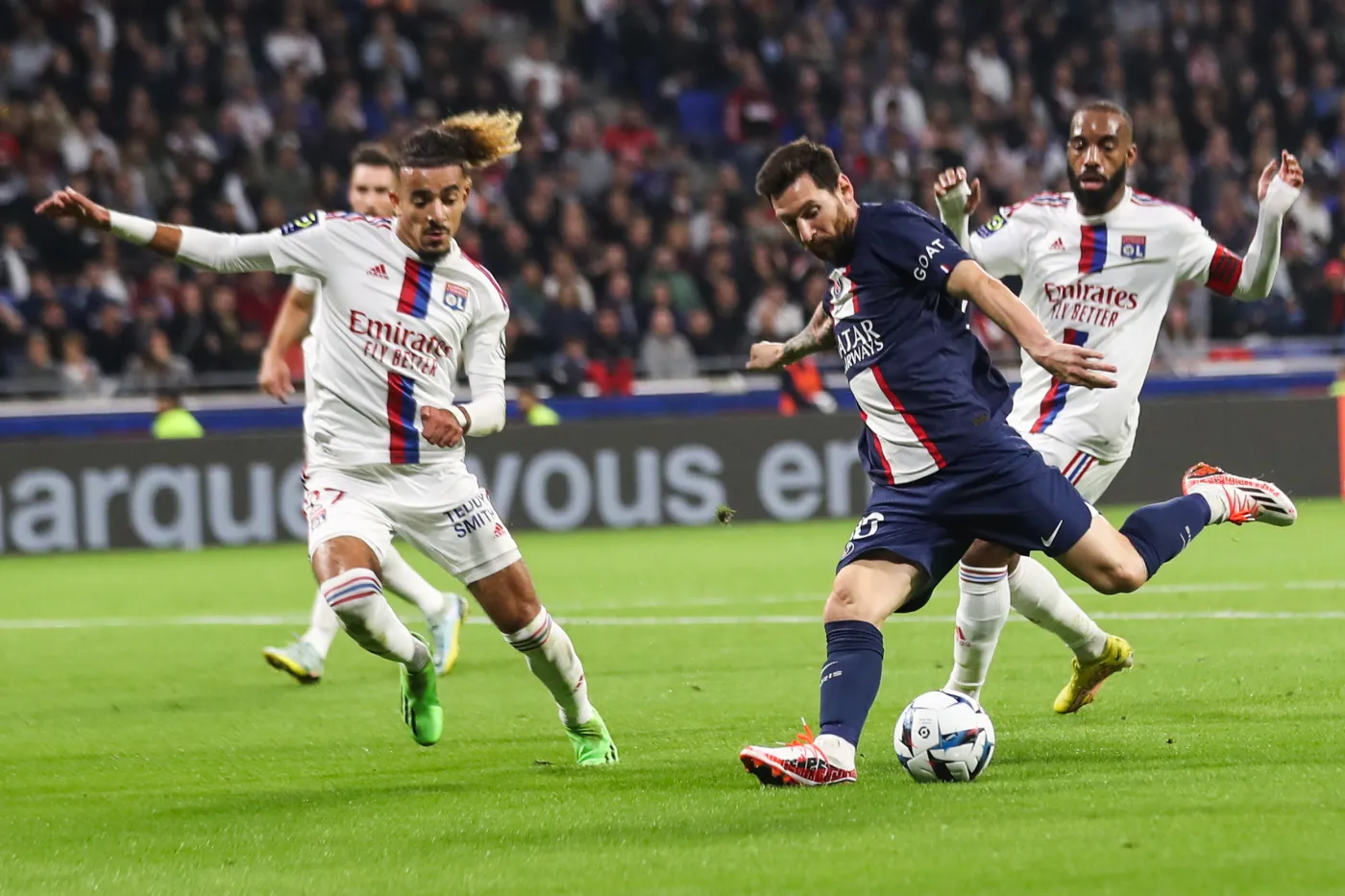 Messi zapewnił Paris Saint-Germain trzy punkty w meczu z Lyonem [WIDEO]