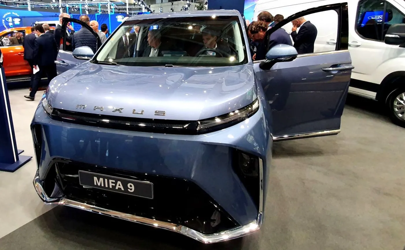 Maxus MIFA 9 wjeżdża do Polski. Nowa marka zaskakuje wielką premierą