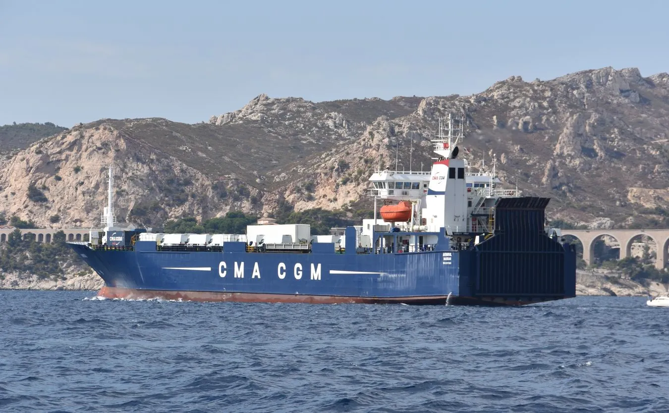 Największa akcja humanitarna dla Ukrainy. Co się znajduje na statku?